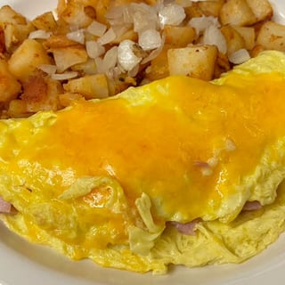 CHEESE OMELETTE 	